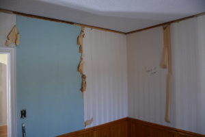 Wallpaper removal